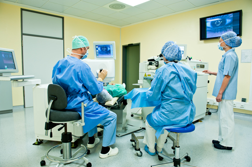 Die Augen-Laser-Klinik Lohr setzt standardmäßig die modernste Lasertechnik ein